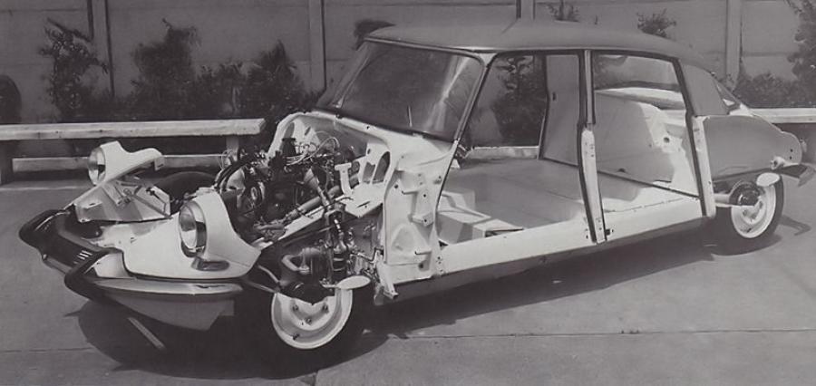  Citroen DS19 Berline 1955 года  (фото 37 из 81)